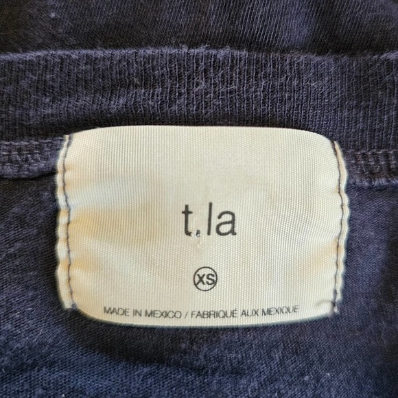 SALE-T. La Anthropology women's navy blue boho peplum shirt size xs - Picture 8 of 10